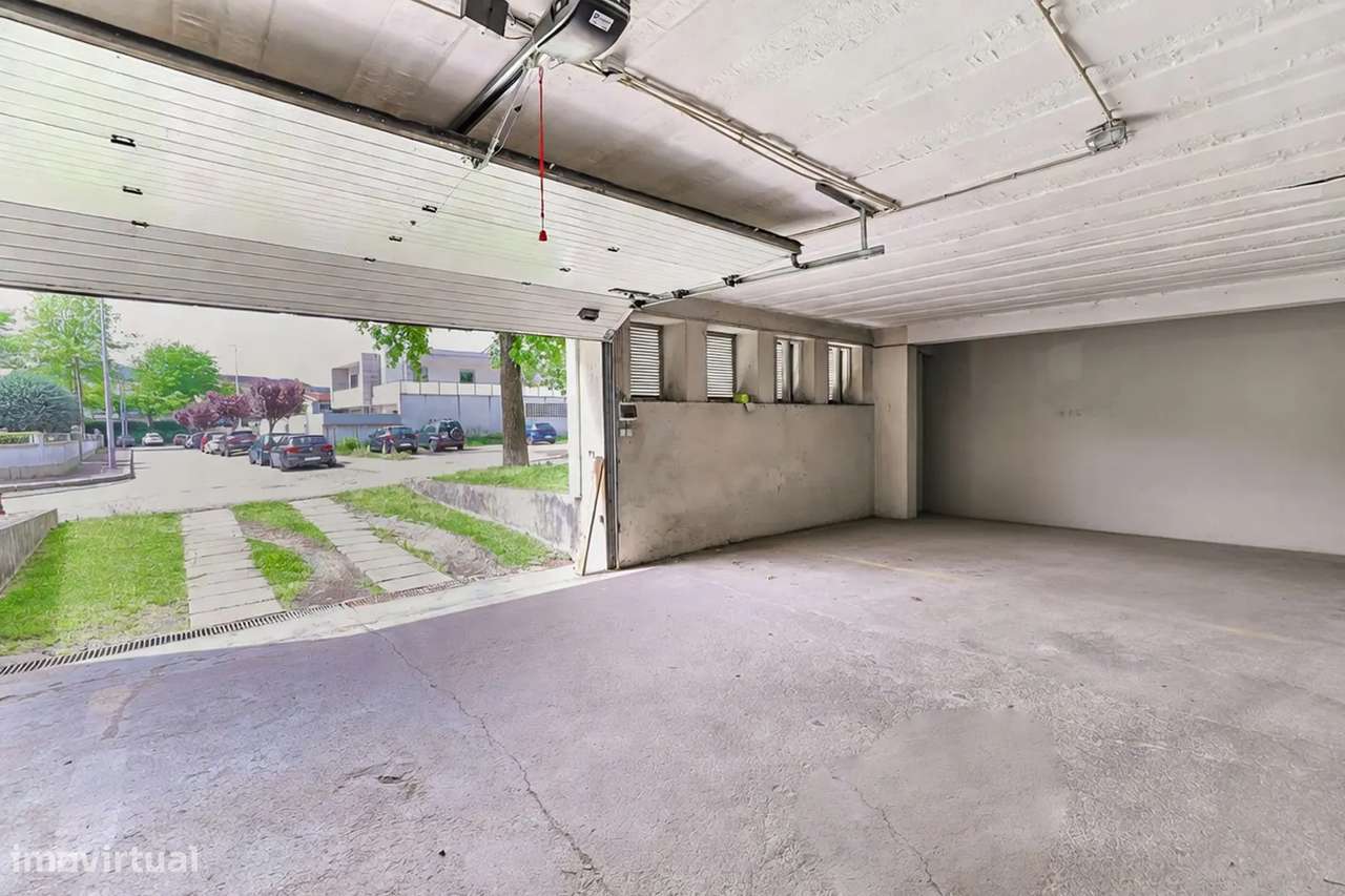 T3 no Centro de Barcelos, com Suíte e 3 frentes-22