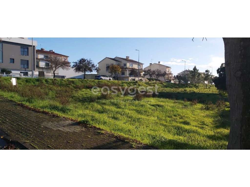 Lote de terreno na Urbanização Casal Vidigal próximo do Entroncamento - Grande imagem: 5/8