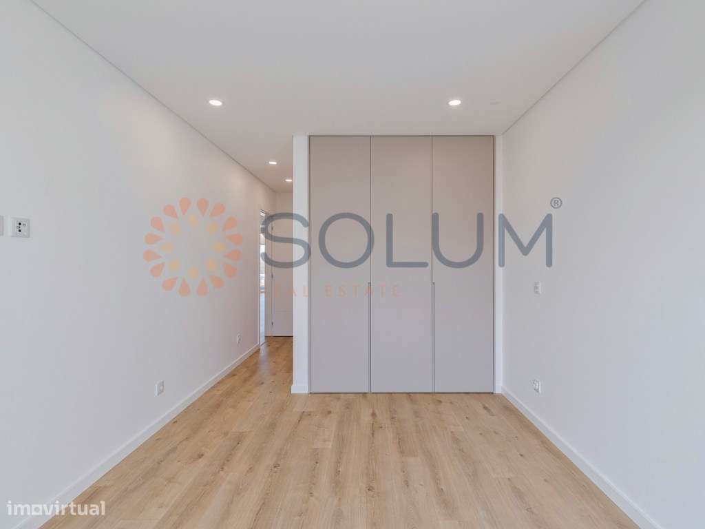 Duplex T4 novo - Portas da Cidade - Montijo-18