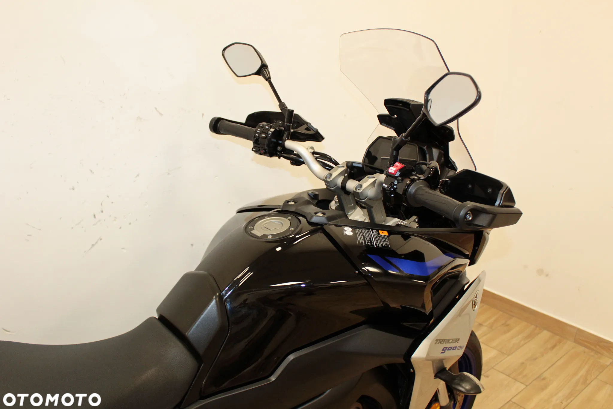 Yamaha MT - 7