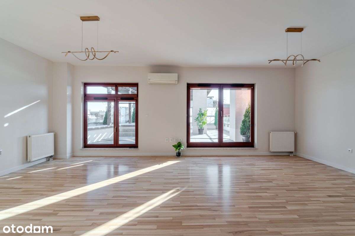 Ostatnie piętro,rodzinny penthouse z dużym tarasem-3