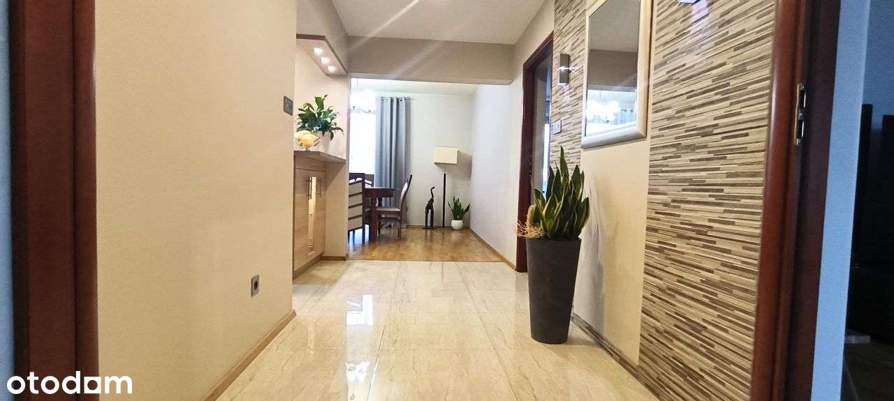 Piękny Dom ok.195m2.Przestronna Działka. - Pełny obrazek: 4/9