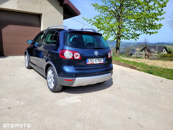 Volkswagen Golf V 1.9 TDI Comfortline - 4