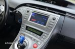 Toyota Prius (Hybrid) Executive - 9