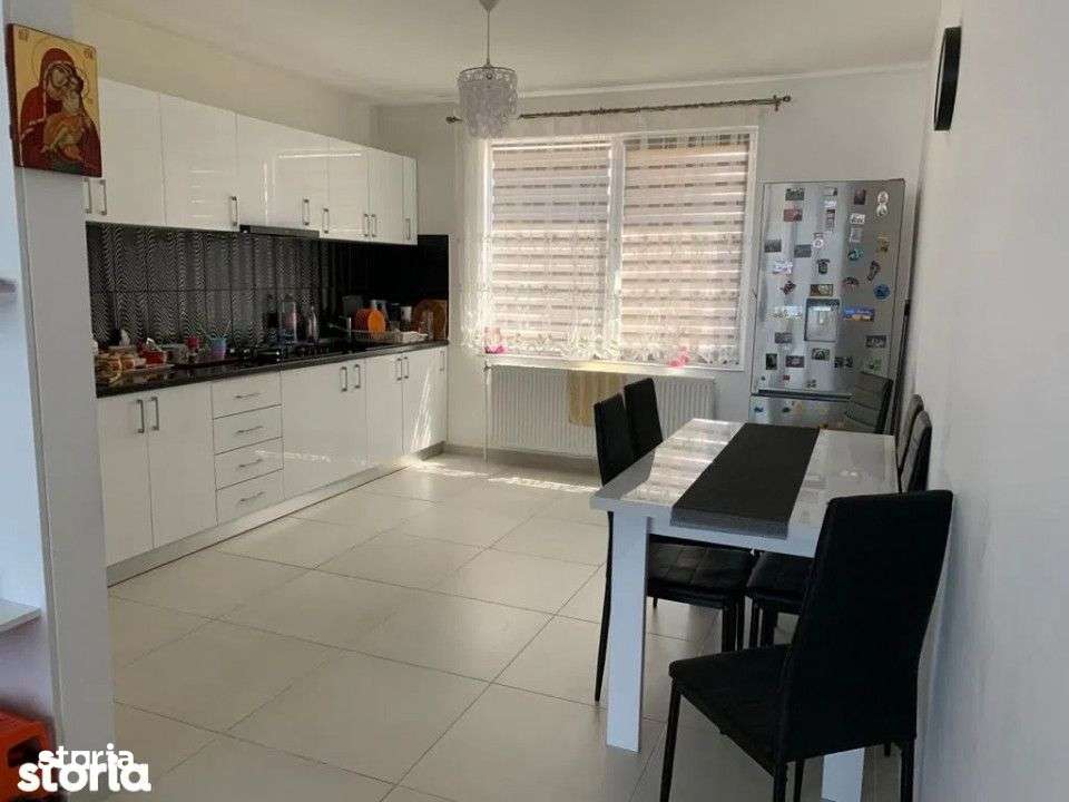 De vanzare, Casa Noua, zona Metropolitana Nojorid Oradea - Imagine principală: 4/19