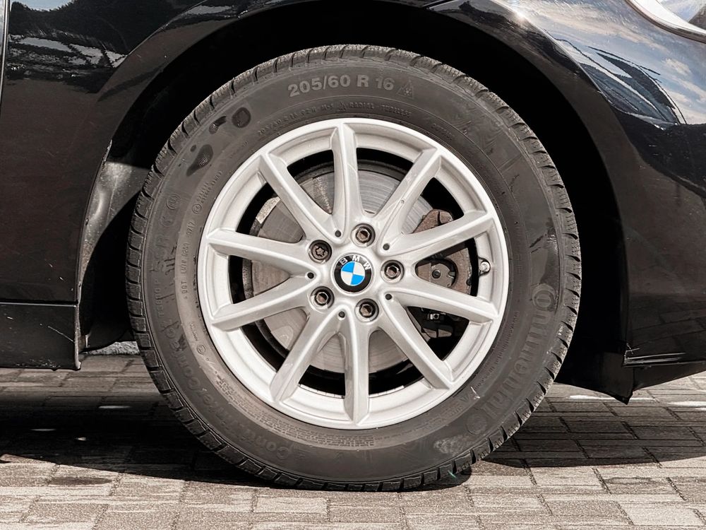 BMW Seria-2 218I 2019 — zdjęcie 4
