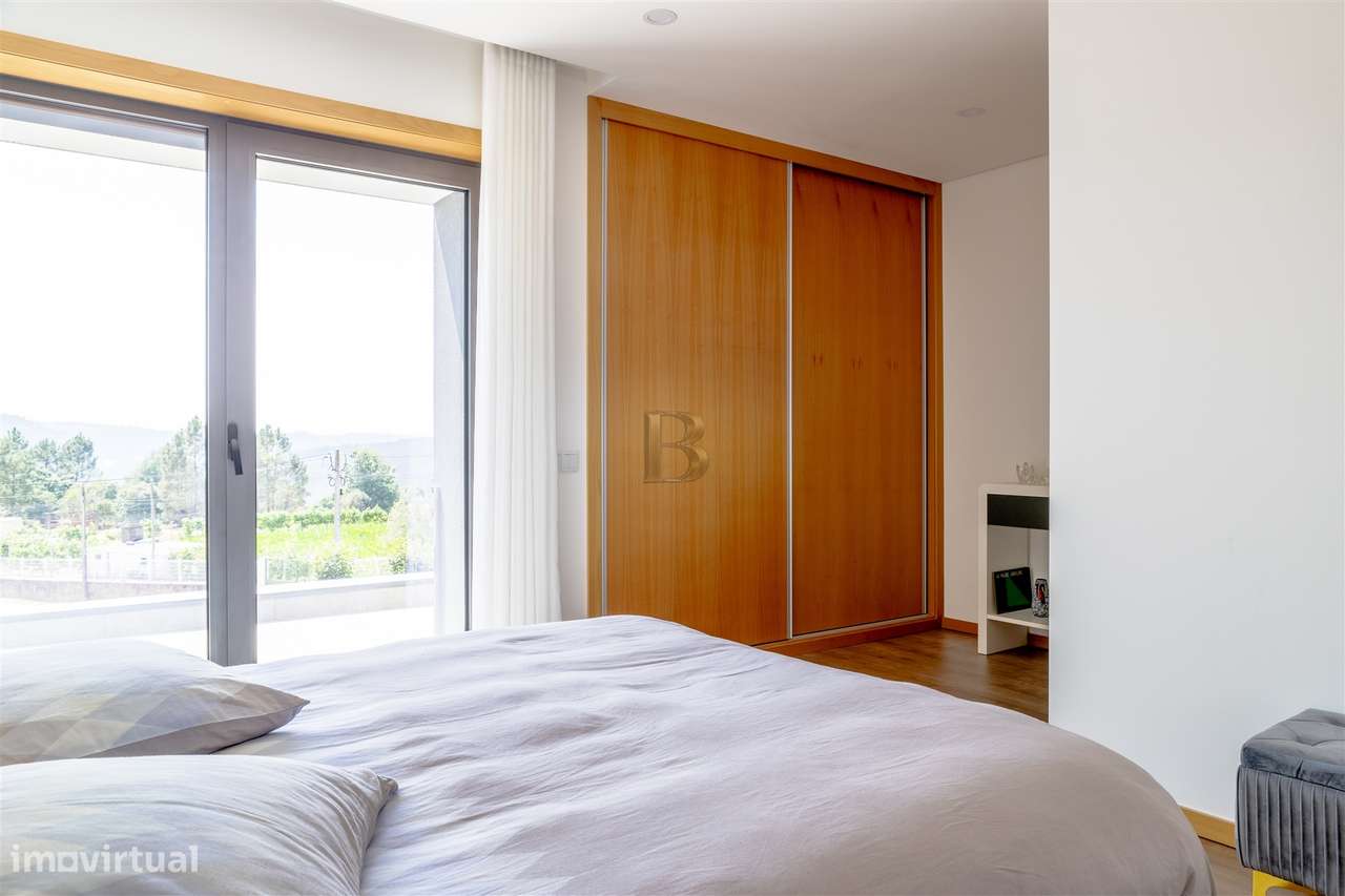 Moradia T4 Venda em Rio Mau,Penafiel-20