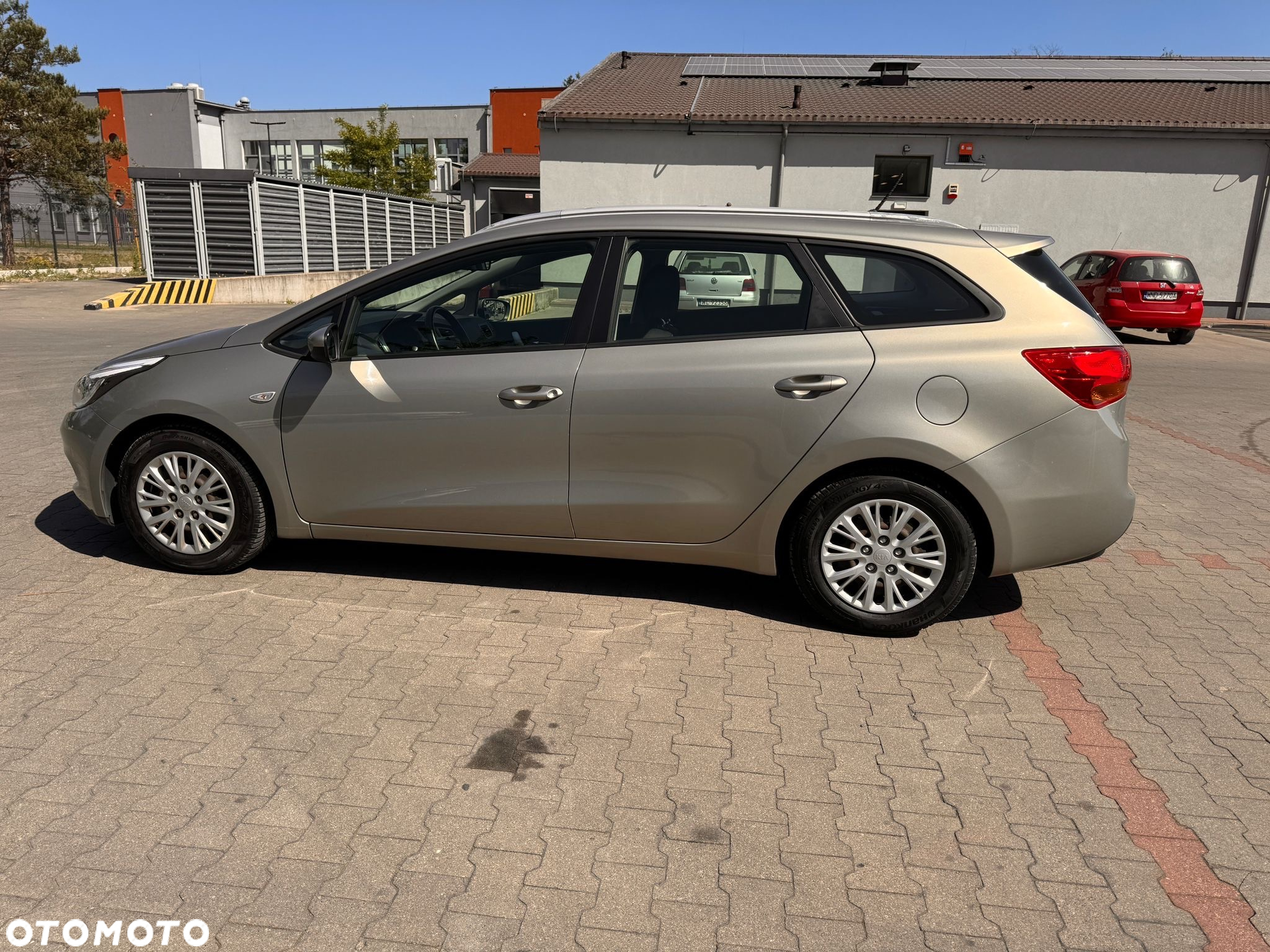 Kia Ceed - 7