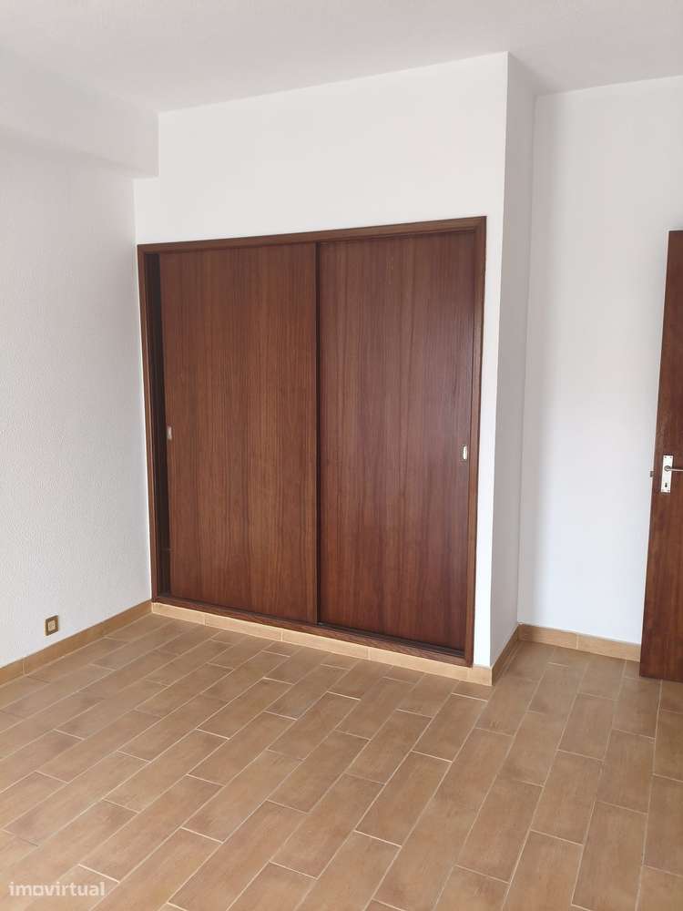 Venda T3 em Fátima-6