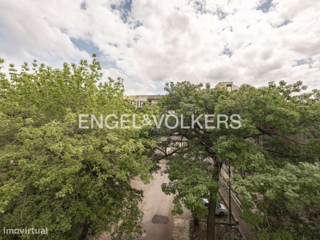 Apartamento T3 no Monte da Caparica-17
