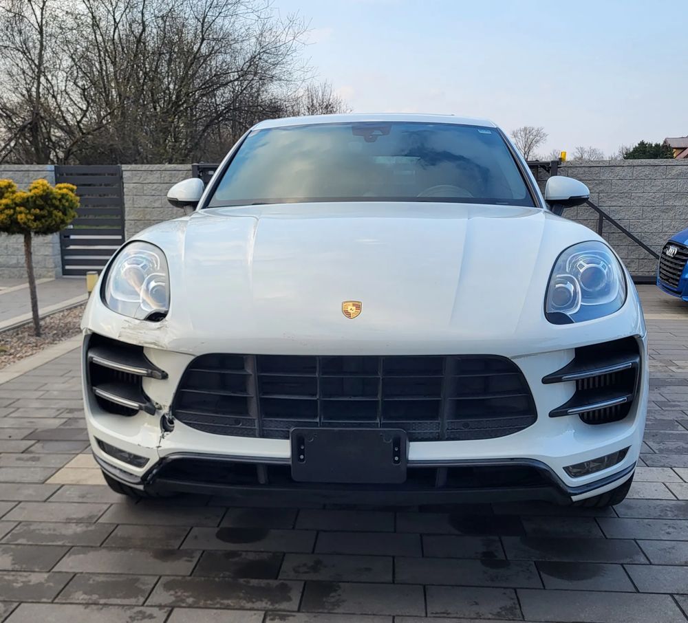 Porsche Macan I Turbo PDK 2016