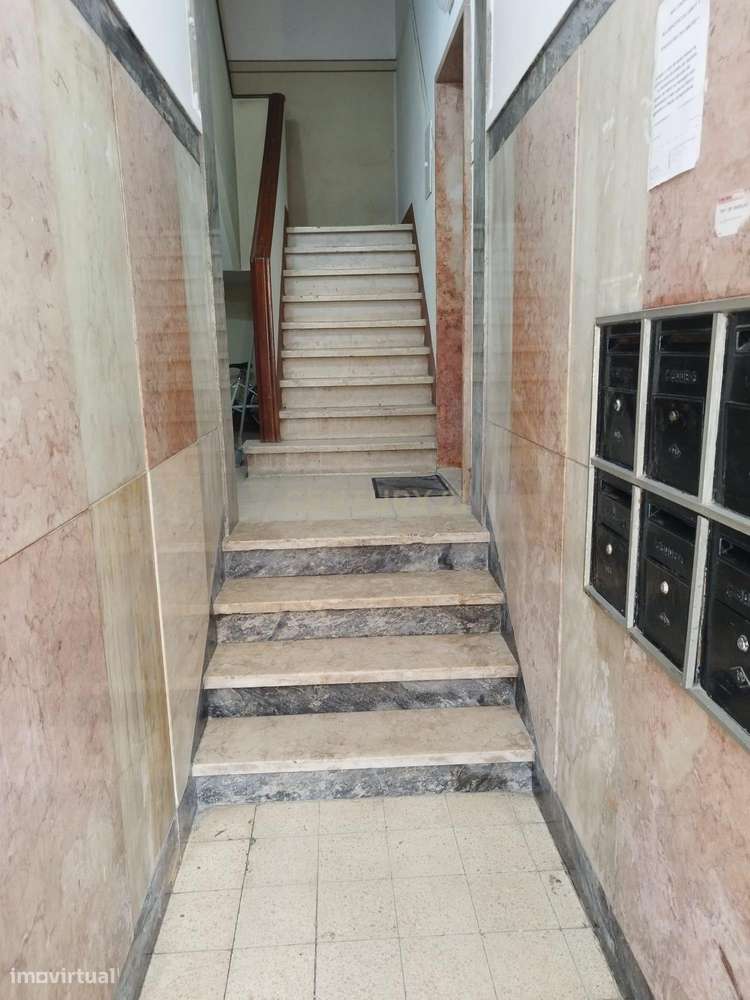 Apartamento Totalmente Remodelado, em Verderena, Barreiro-20