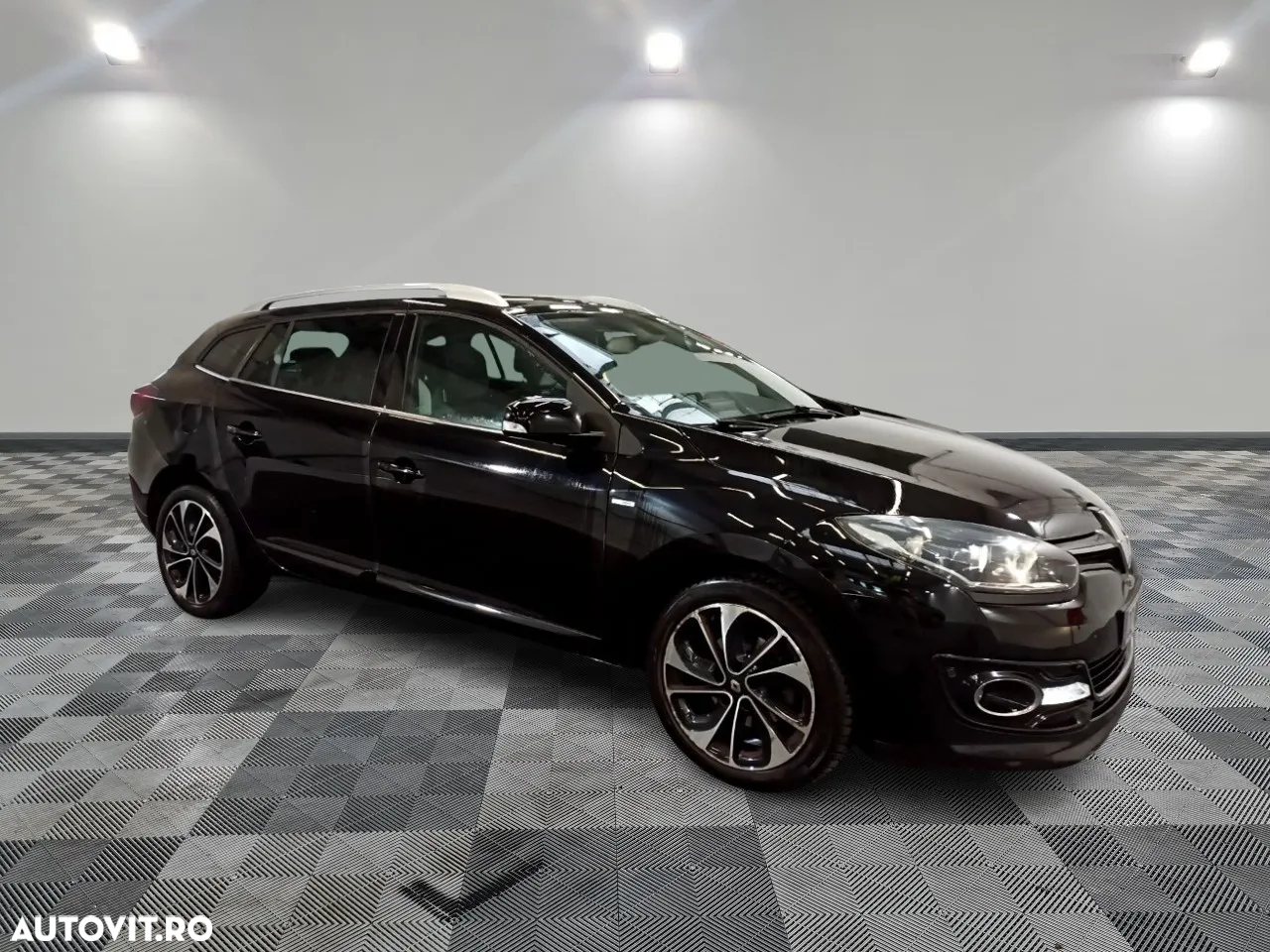 Renault Megane ENERGY dCi 130 BOSE EDITION - 2