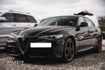 Alfa Romeo Giulia 2.0 Turbo 16V AT8-Q4 Veloce Ti - 1