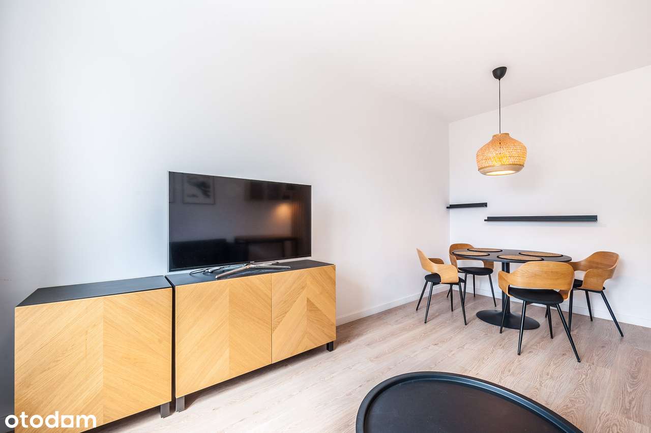 Świetna lokalizacja i jednocześnie kameralny urok - Pełny obrazek: 4/12