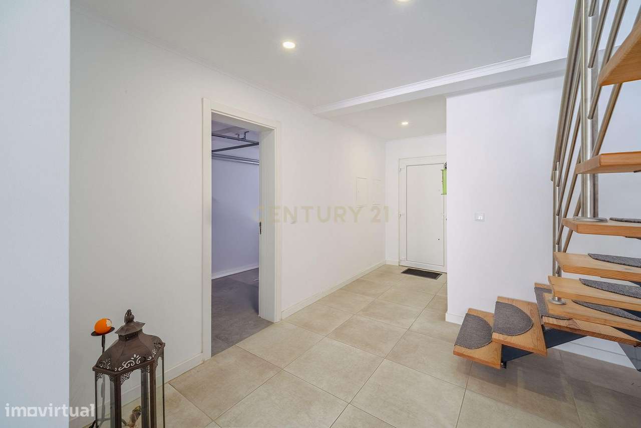 Moradia T3 - Quinta Genovesa/Sobreda-11