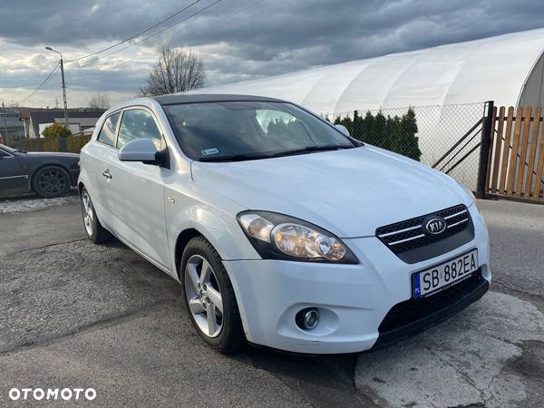 Kia Ceed 2.0 CRDi Spirit - 2