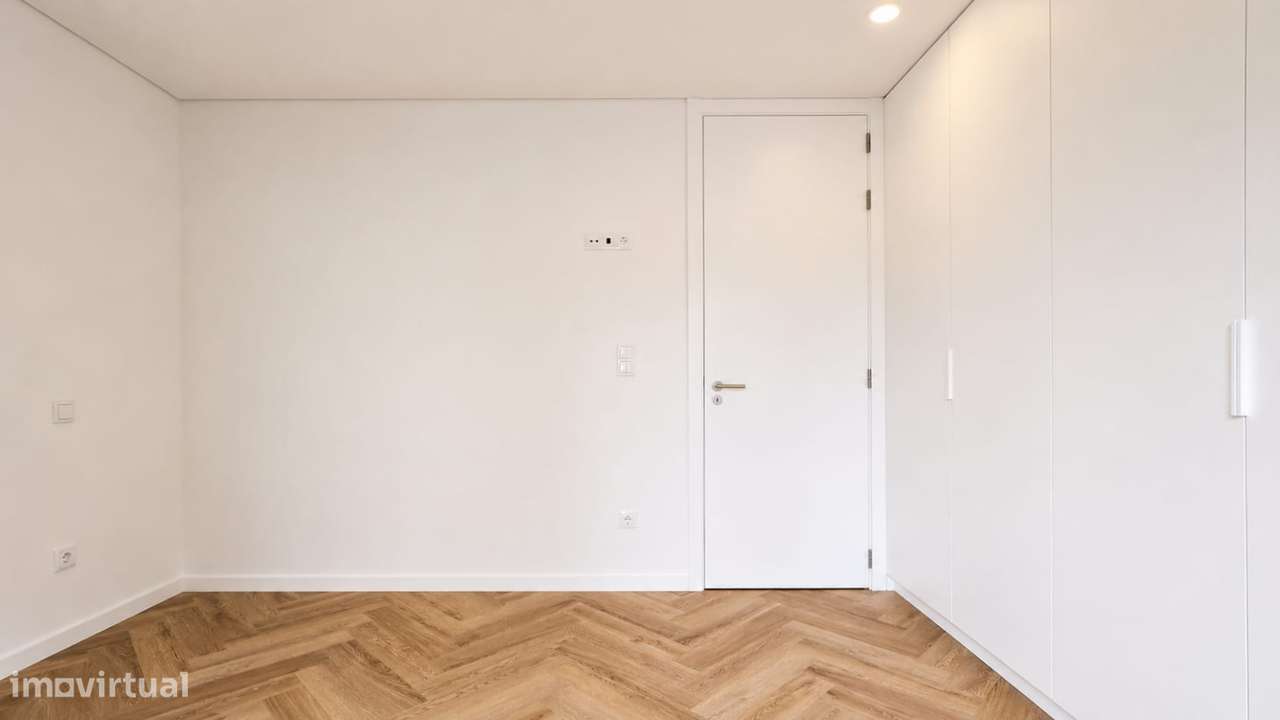 Moradia T3 NOVA, São Cosme | Garagem 2 ou + carros | Pátio + terraço-19