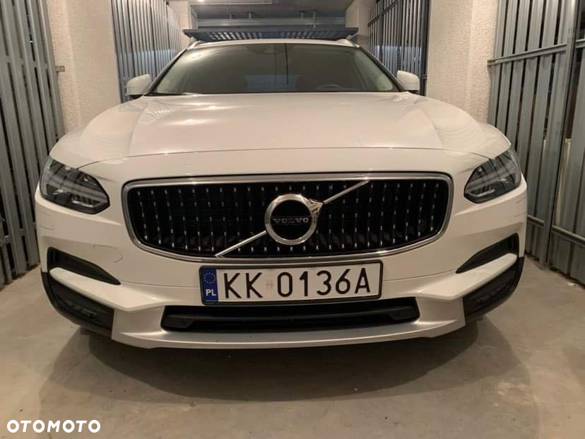 Volvo V90 Cross Country D4 AWD Geartronic - 3
