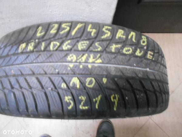 Opona pojedyńcza 225/45r18 bridgestone blizzak lm001 8,2mm zima MO - 1