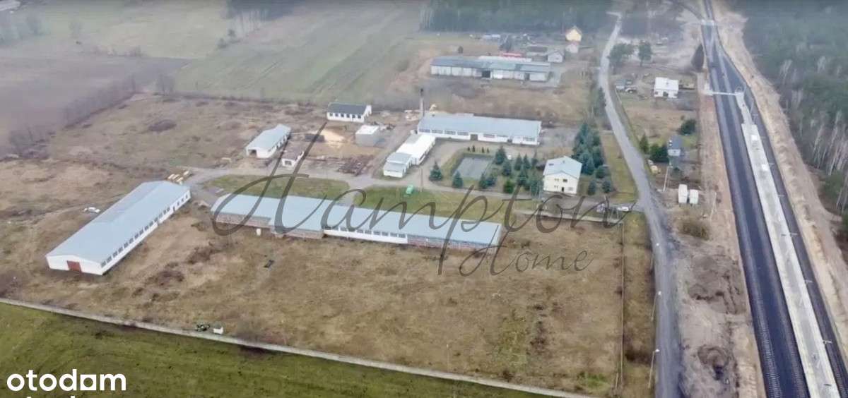 Hale z magazynami, linią produkcyjną-0