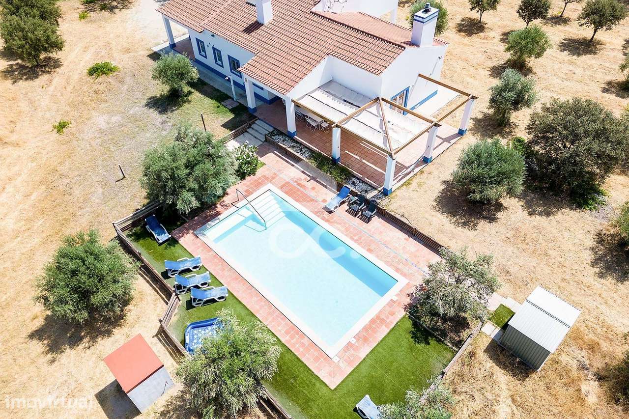 Quinta de 1,29 ha c/ Moradia T4 e Piscina | Reguengos de Monsaraz, Évo-53