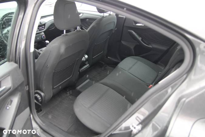 Ford Focus 1.5 TDCi Trend - 10