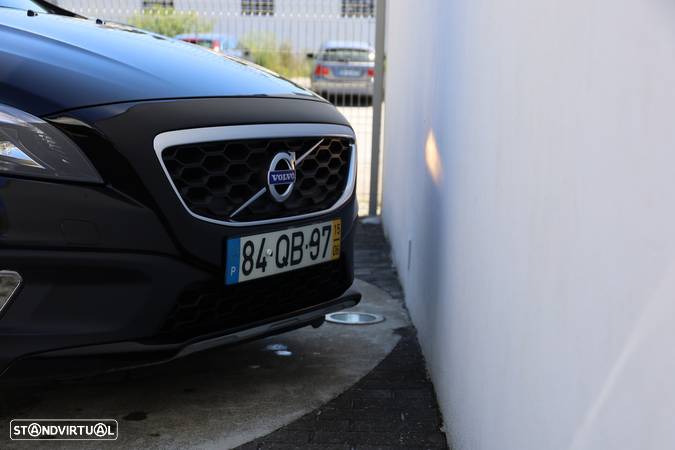 Volvo V40 Cross Country 2.0 D2 Momentum Geartronic - 18