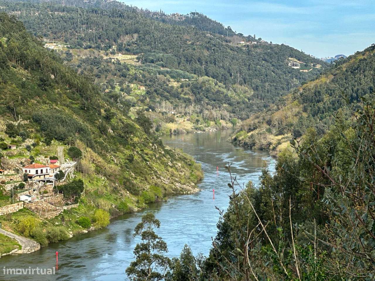 Moradia Devoluta  Venda em Tarouquela,Cinfães - Grande imagem: 4/13