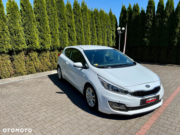 Kia Ceed Cee'd 1.4 CRDi M - 11