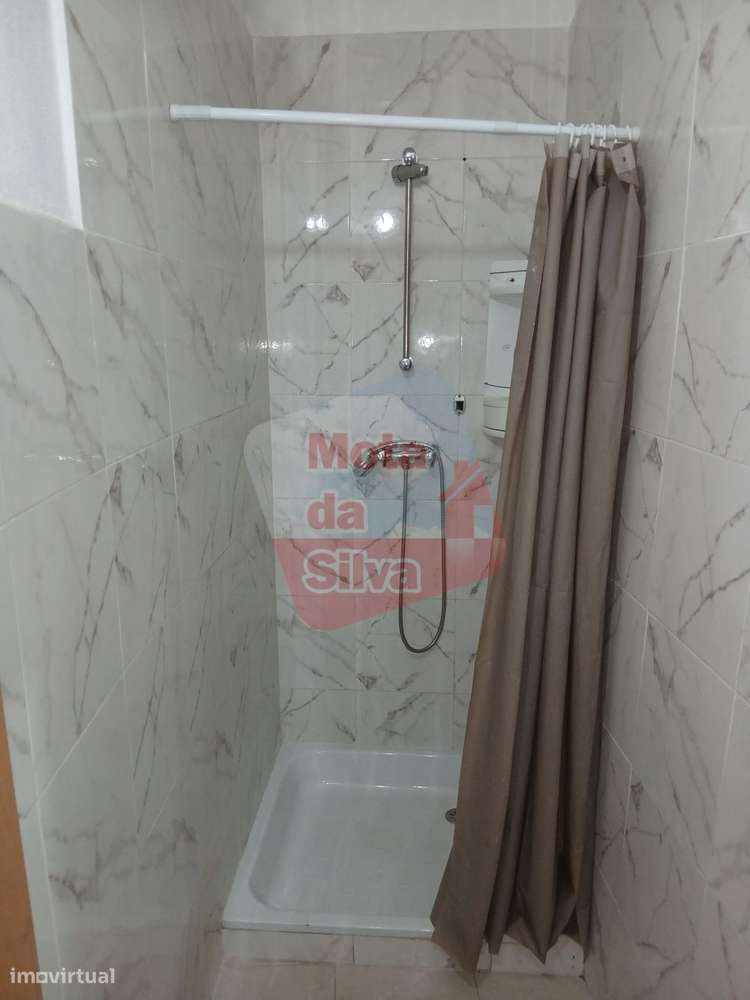 Excelente Apartamento T2 no Centro histórico de Portalegre-19