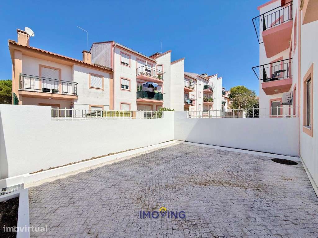 Moradia T3+1 em Vila Nogueira de Azeitão-8