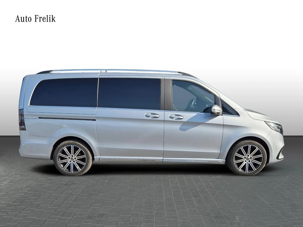 Exclusive 4Matic 9G-Tronic Panorama Thermotronic AirMatic Multibeam
