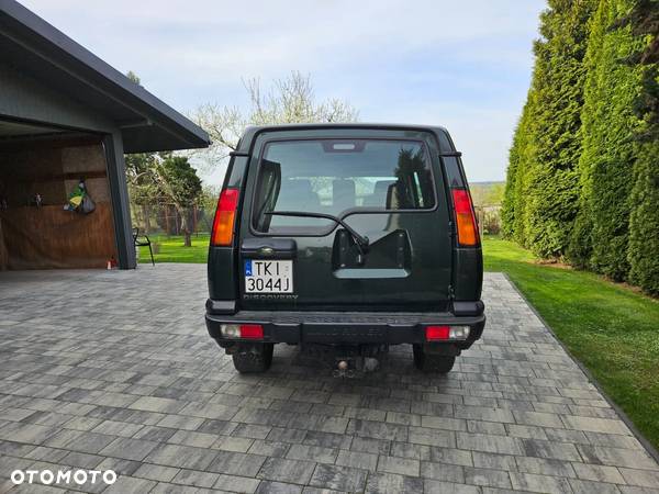 Land Rover Discovery - 4