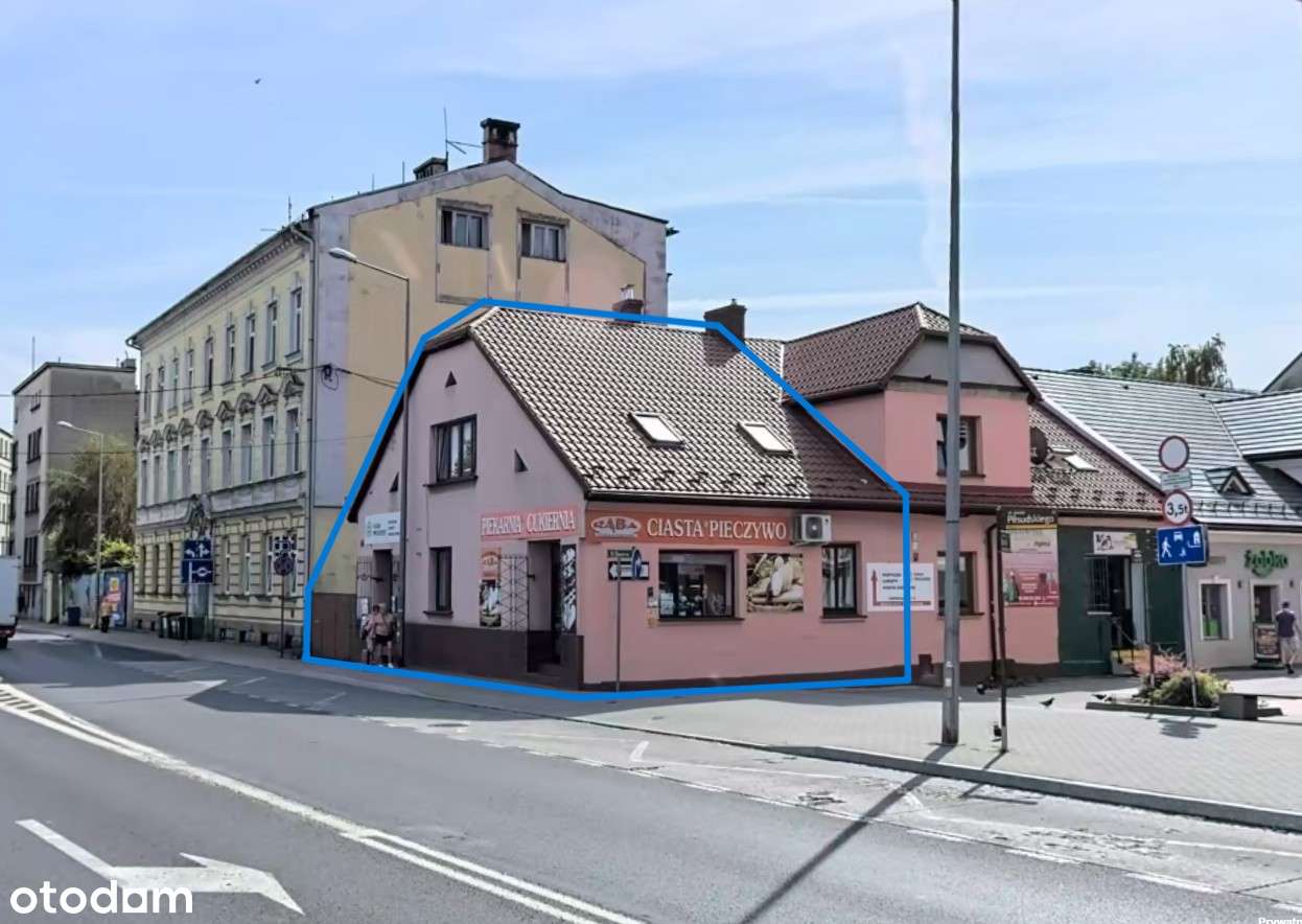 Dom z lokalami handlowymi w centrum Bielska-Białej - Wstrzymane!