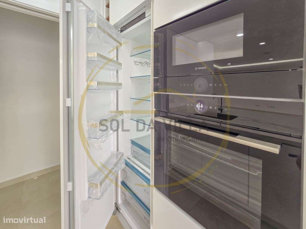 Moradia T4 Isolada com piscina - Valadares, Corroios - 750.000€-30