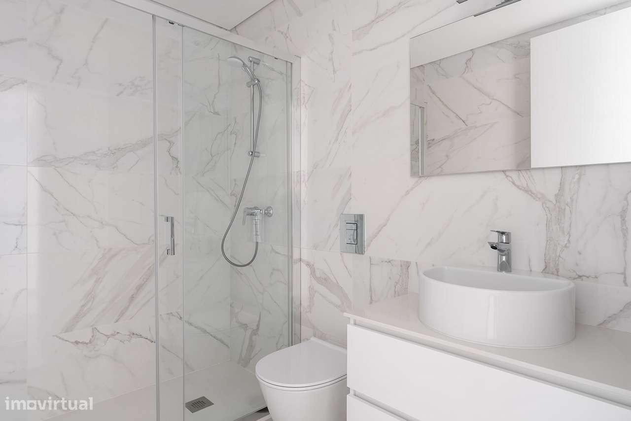 Apartamento T3 de luxo, NOVO, praia, vista mar, piscina!-16