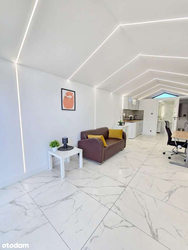 Samodzielny Domek z terenem zielonym - Pełny obrazek: 3/8