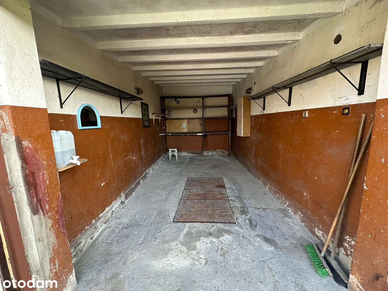 Garaż ul. Dekana, Leszno – prąd, kanał, utwardzony dojazd-6