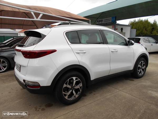 Kia Sportage 1.6 CRDi ISG Drive - 7