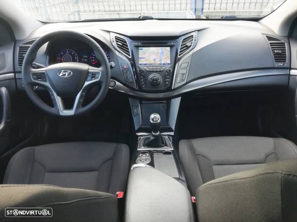 Hyundai i40 SW 1.7 CRDi Blue Comfort - 13