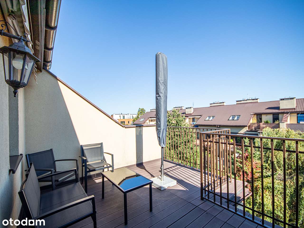 Dwupoziomowe, mieszkanie z tarasem, kominkiem i garażem - Józefosław !-16