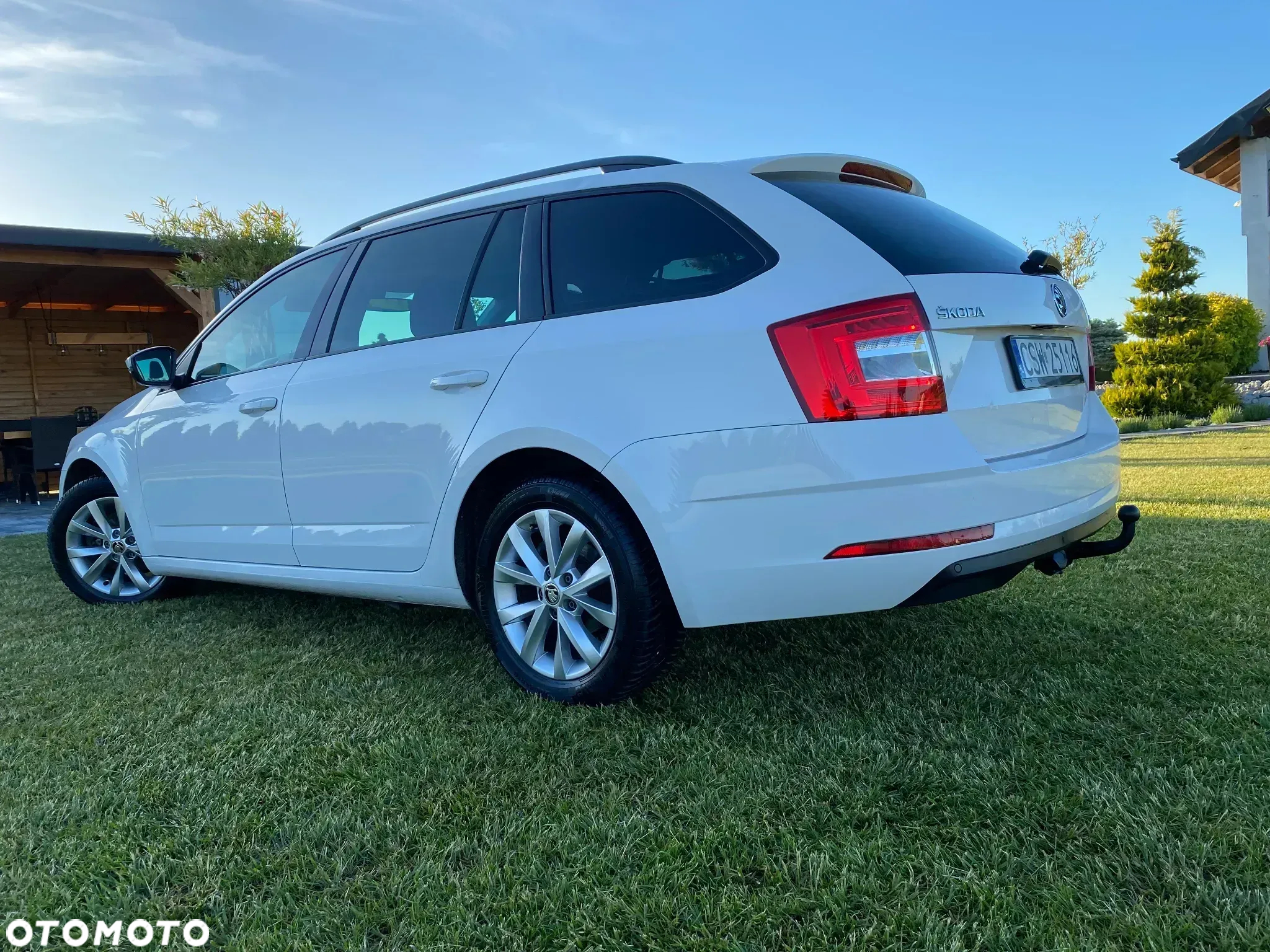 Skoda Octavia 1.6 TDI Clever DSG - 3