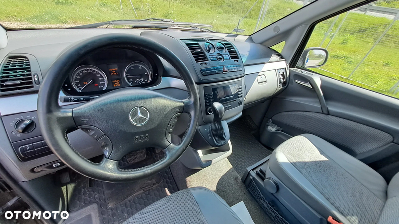 Mercedes-Benz Viano - 16