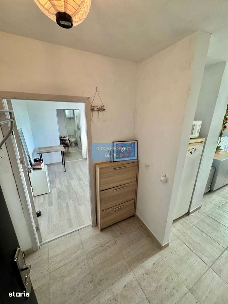 Apartament 2 camere Oinac, etaj 4 - Imagine principală: 4/8