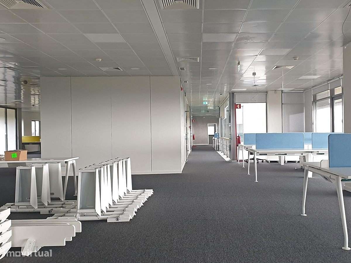 Escritório Venda Taguspark | 620 m2 | Oeiras | Cluttons-8