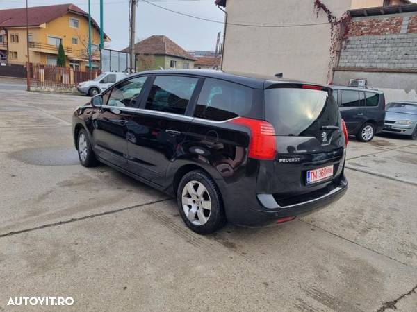 Peugeot 5008 HDI FAP 110 Allure - 11