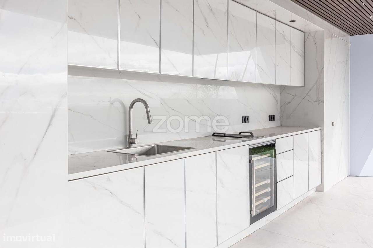 Moradia T4|Vista Baía|Funchal-49