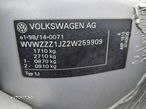 Dezmembrez VW Golf 1.4i-16v AXP Euro4 - 9