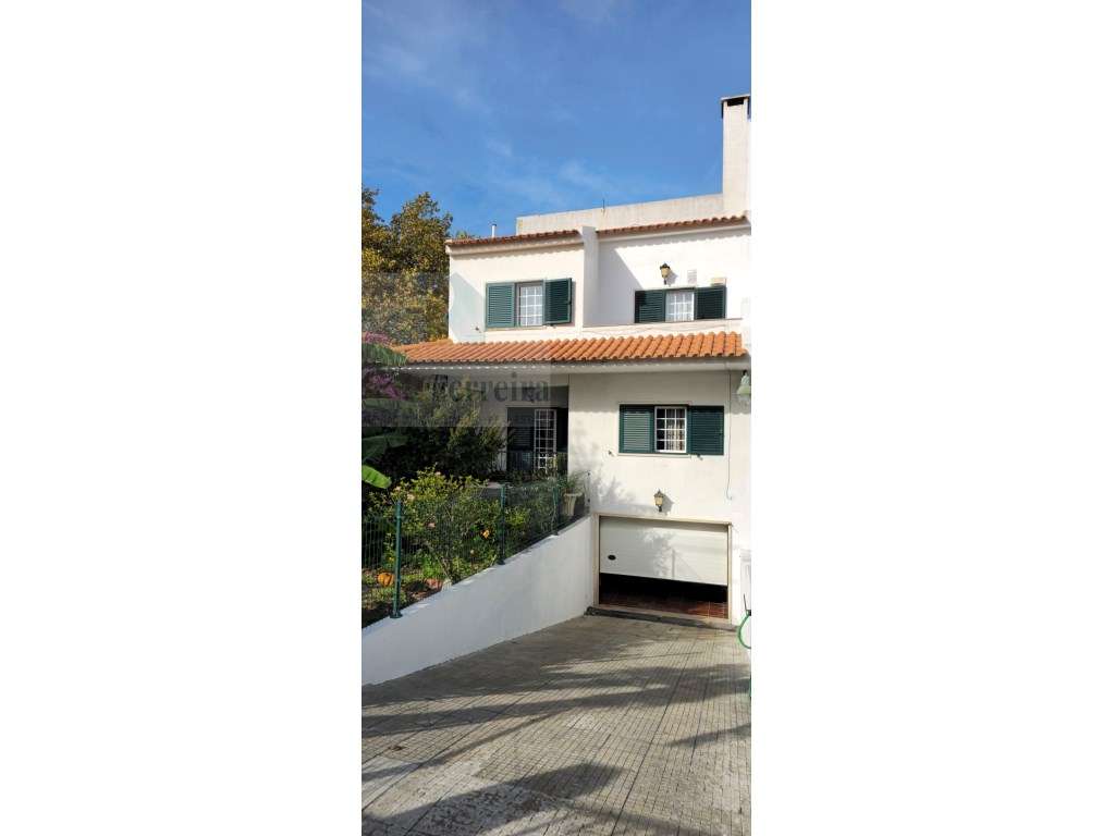 Moradia com 7 assoalhadas , jardim privado e garagem !! - Grande imagem: 4/51